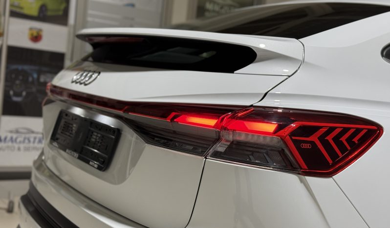 
								New Audi Q4 SPB 40 e-tron 204 CV Advanced Plus MY23 full									