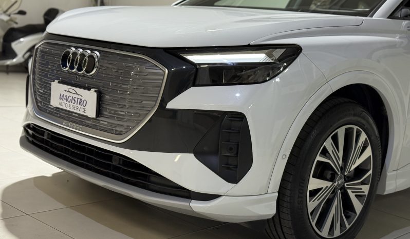 
								New Audi Q4 SPB 40 e-tron 204 CV Advanced Plus MY23 full									