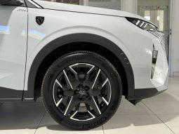 
										New PEUGEOT 3008 GT MY25 Hybrid 145 e-Dcs6 full									