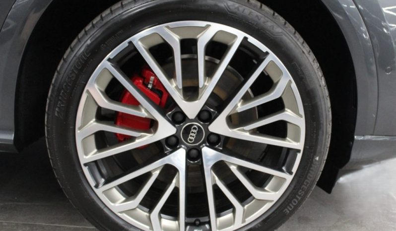 
								AUDI Q5 SPB S-Line Identity Black TDI QUATTRO MY25 full									