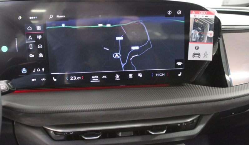 
								AUDI Q5 SPB S-Line Identity Black TDI QUATTRO MY25 full									