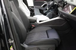 
										AUDI Q5 SPB S-Line Identity Black TDI QUATTRO MY25 full									