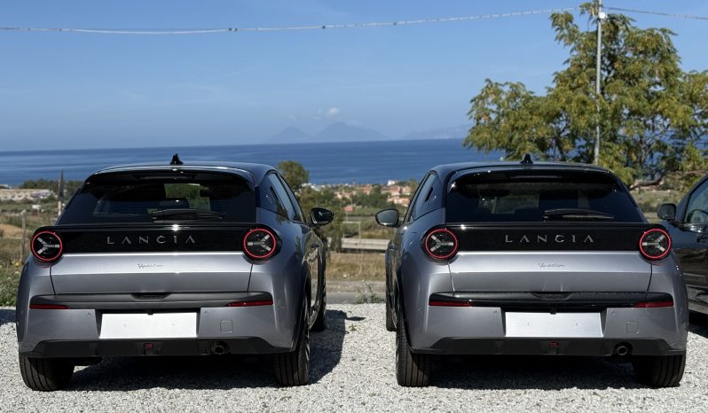 
								Nuova LANCIA YPSILON Hybrid MY26 1.2 110 CV DCT full									