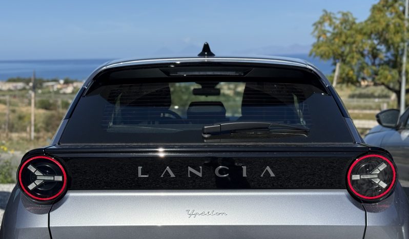 
								Nuova LANCIA YPSILON Hybrid MY26 1.2 110 CV DCT full									