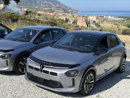 
										Nuova LANCIA YPSILON Hybrid MY26 1.2 110 CV DCT full									