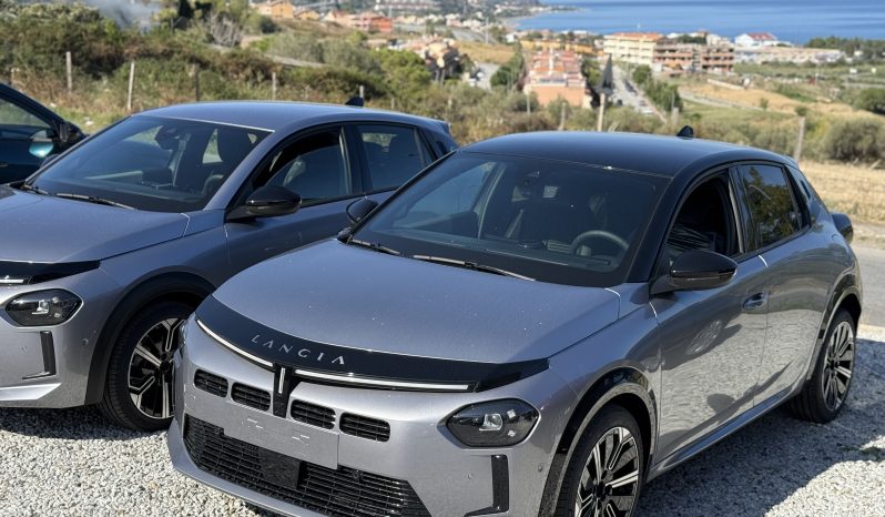 
								Nuova LANCIA YPSILON Hybrid MY26 1.2 110 CV DCT full									