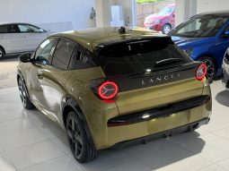 
										New Lancia Ypsilon LX MY26 Hybrid 1.2 110 CV e-DCT full									