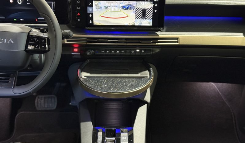 
								New Lancia Ypsilon LX MY26 Hybrid 1.2 110 CV e-DCT full									