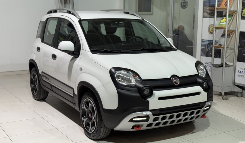 
								Fiat Panda Cross 1.0 70cv full									