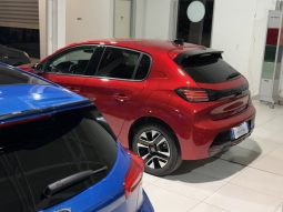 
										Peugeot 208 Allure KM0 PureTech 100 MT6 full									