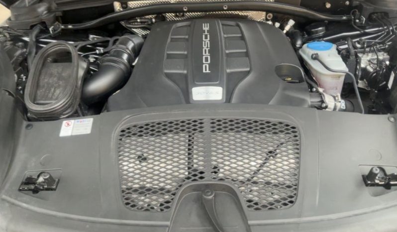 
								Porsche Macan S Diesel 3.0 V6 250 CV full									
