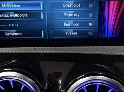 
										Mercedes-Benz Classe A 200 d (W177) 2.0 150 CV Premium AMG Night Full full									