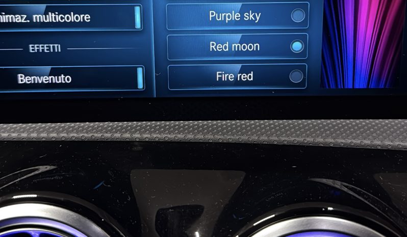 
								Mercedes-Benz Classe A 200 d (W177) 2.0 150 CV Premium AMG Night Full full									