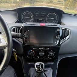 
										LANCIA YPSILON GOLD 1.0 HYBRID 70CV full									
