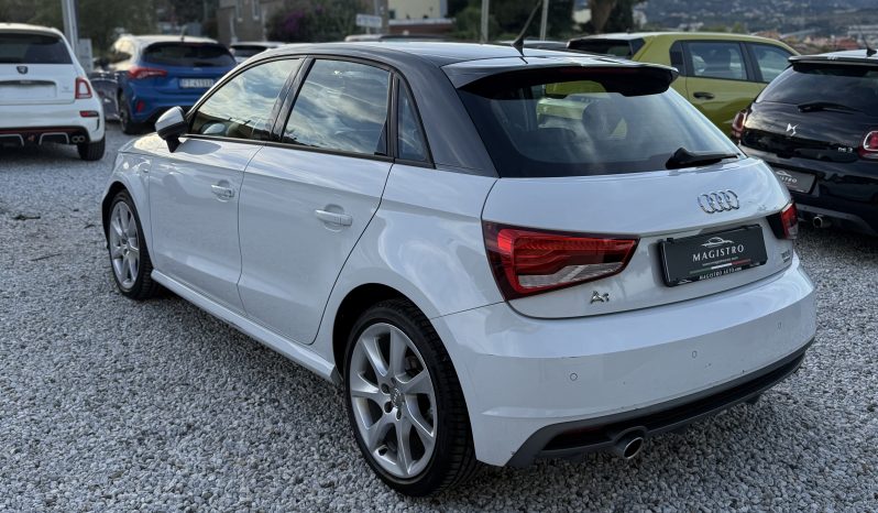 
								AUDI A1 TFSI ULTRA 1.0 95 CV full									