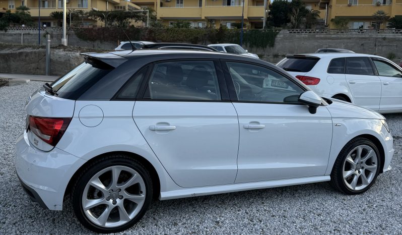 
								AUDI A1 TFSI ULTRA 1.0 95 CV full									